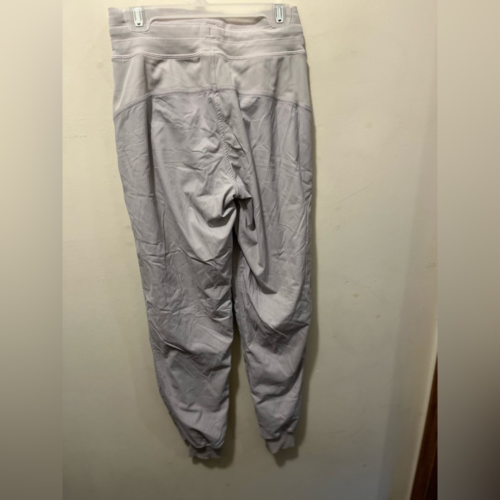 Lululemon Dance Studio Jogger - Lined sz 0 27”‎ - Picture 9 of 10